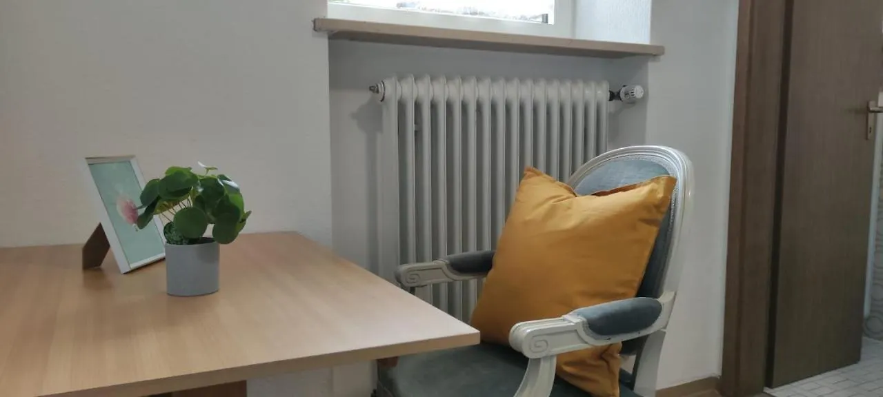 Apartament Ideales Monteurzimmer Fuer Bis Zu 3 Personen In Bester Lage L 1 Minute Zum Bahnhof L Innenstadtnaehe L Kueche L Free-Wlan L Willkommen Im Hallo!-Apartment 3 Bad Wörishofen